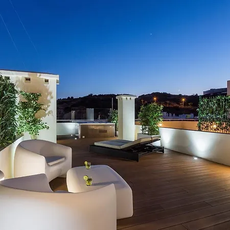 市中心d阁楼公寓 *